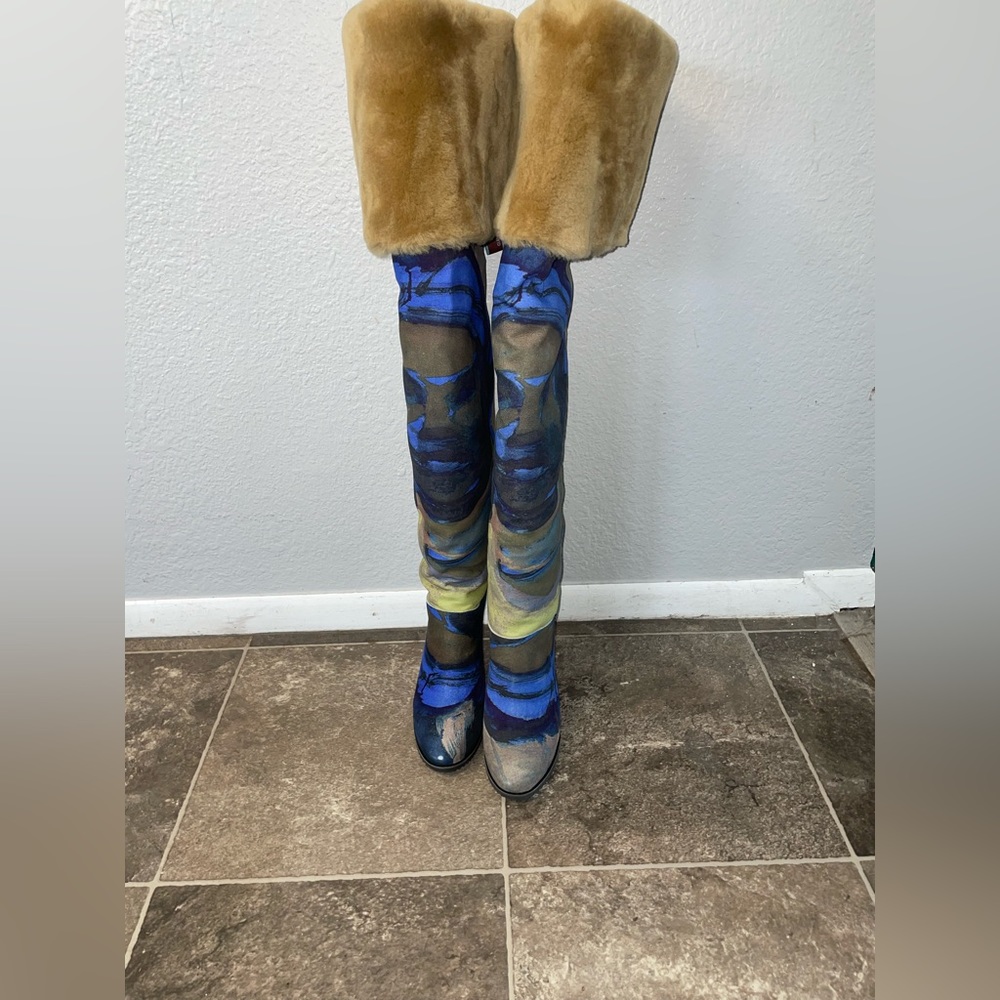 UGG X Claire Tabouret OTK Print Boot Dark Sapphire Over The Knee Boots sz 7 NWOB